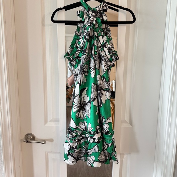 Alexis Erika Dress in Emerald Floral Size Medium - Picture 2 of 7